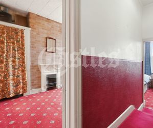 Photo 25- click for photo gallery